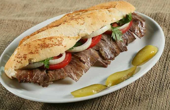 3/4 Ekmek Arası Et Döner