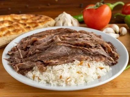 Pilav Üstü Et Döner